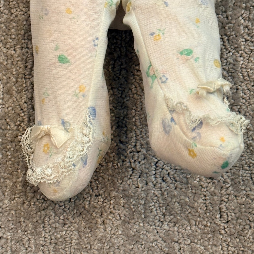 Vintage Madame Alexander Baby Doll Sleep Eyes Floral Lace Sleeper 1977 12in - Picture 8 of 10